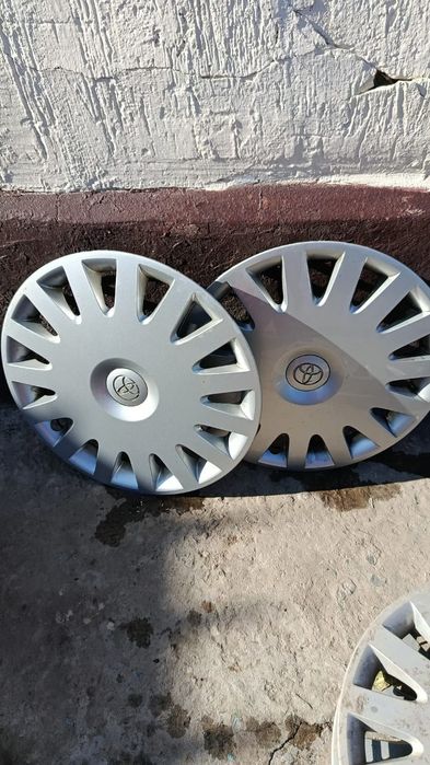 Колпаки оригинал r15 toyota