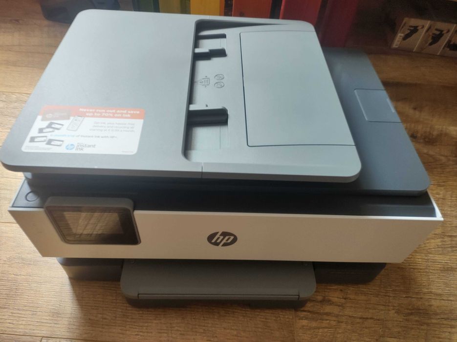 Мултифункционален цветен принтер HP OfficeJet PRO 8022E