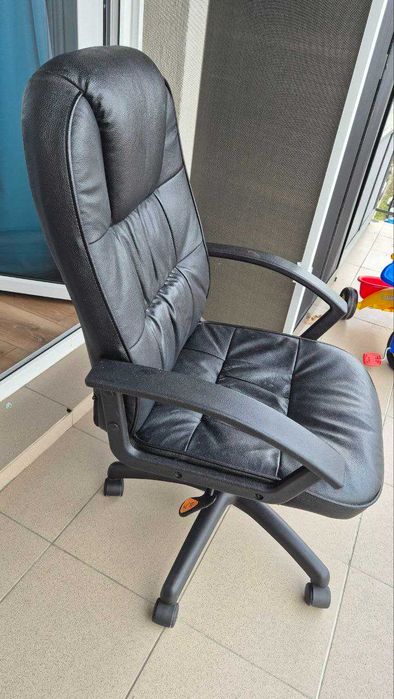 Scaun birou directorial!