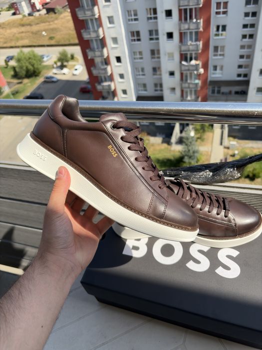 Tenisi Boss Bulton