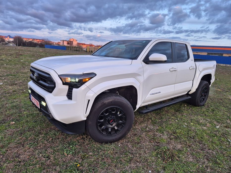 Toyota Tacoma 2,4turbo SR5 preț 45000€