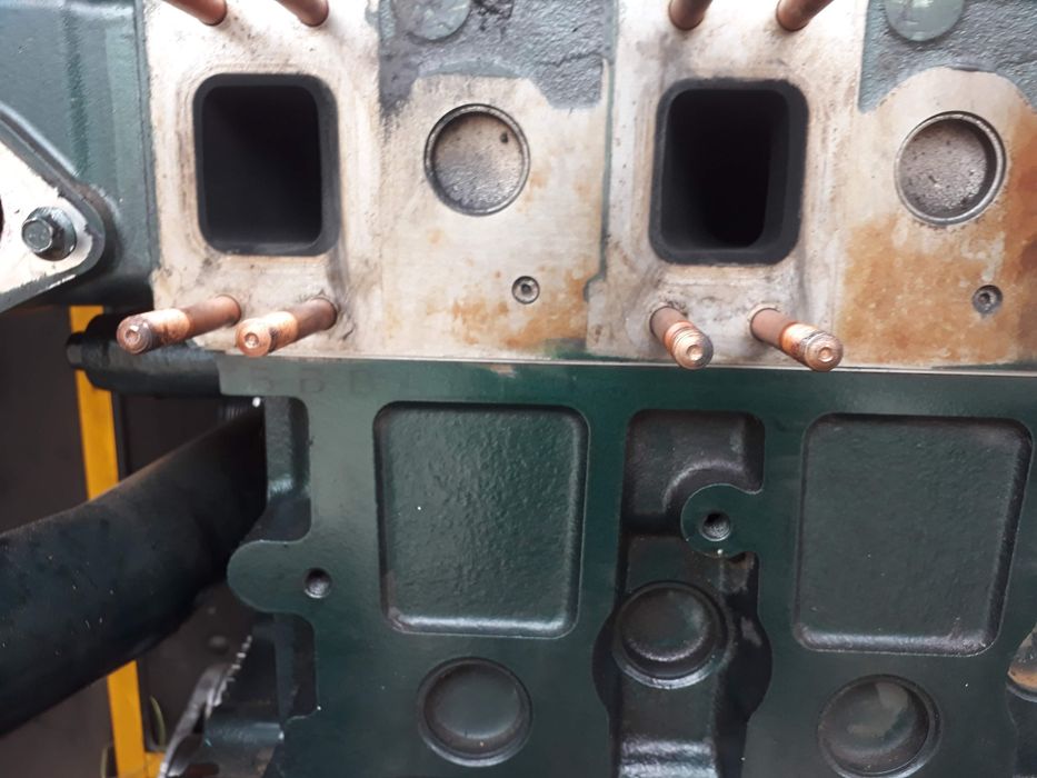 Ремонт и обслужааниеч дизельных генератор