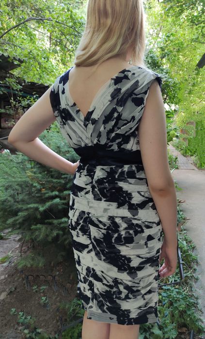 Платье Эшли Брукс, размер 48-50.