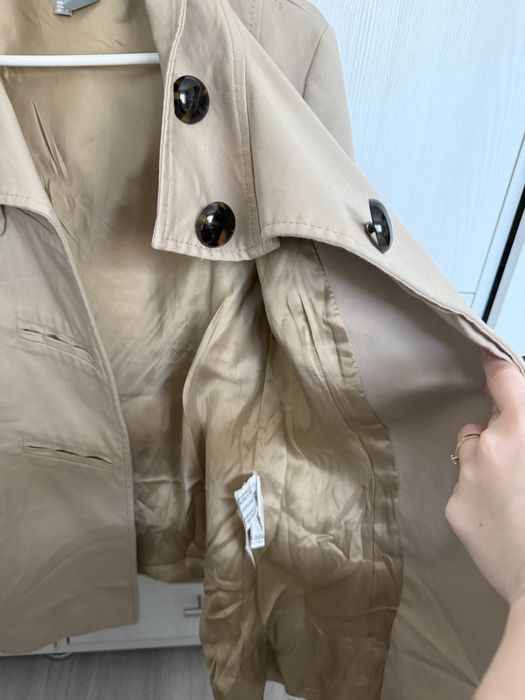 Trenci Zara superb