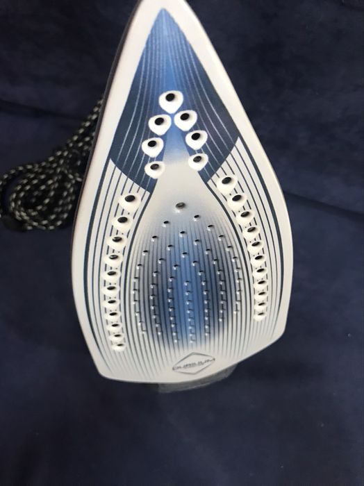 Ютия Tefal Ultragliss Plus, 2800W