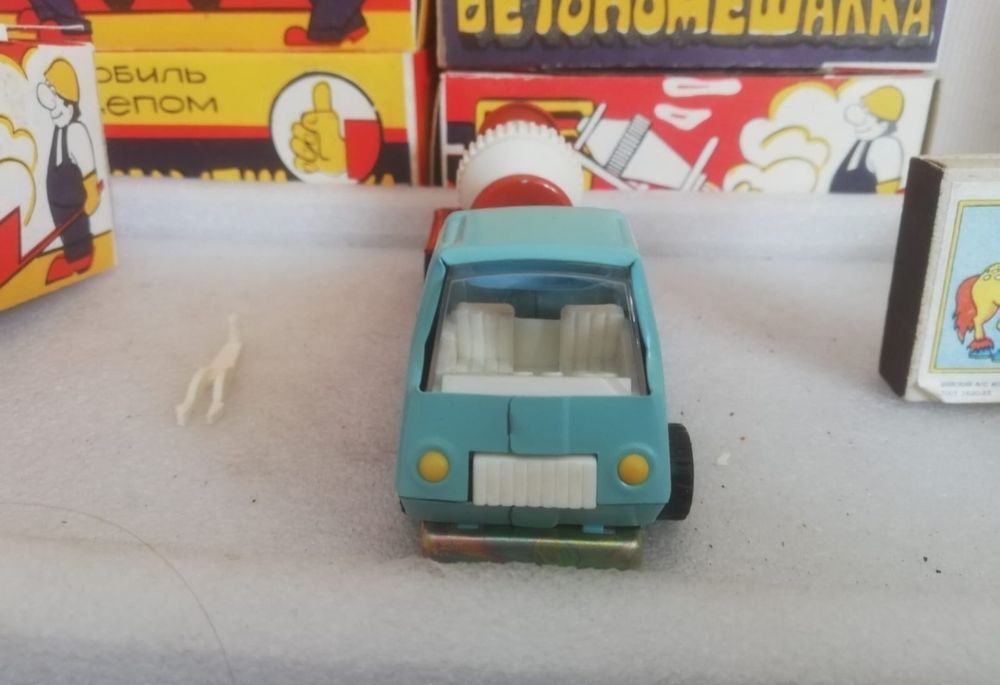 Бетономешалки, новые СССР.