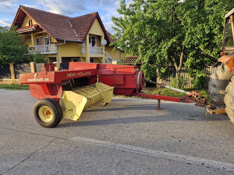 Balotieră New Holland Originală!!!