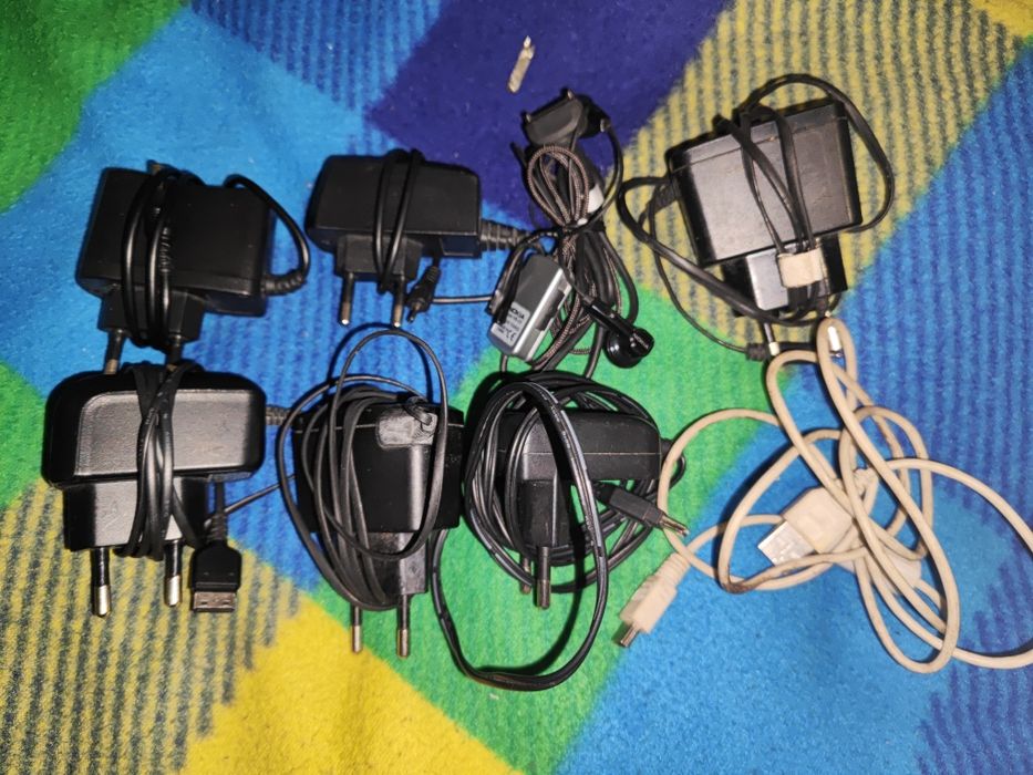 зарядки на Nokia/старые телефоны