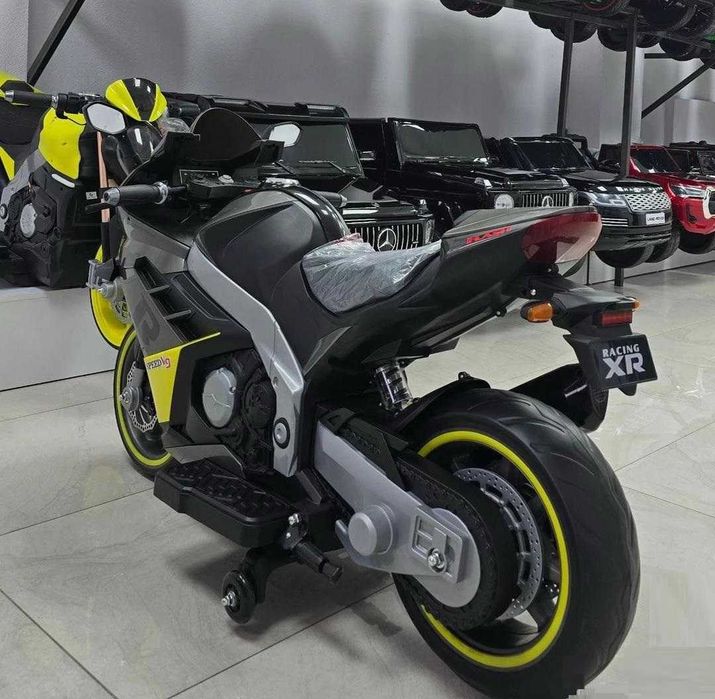 Акумулаторен MOTOR XR Racing 12V/12Ah