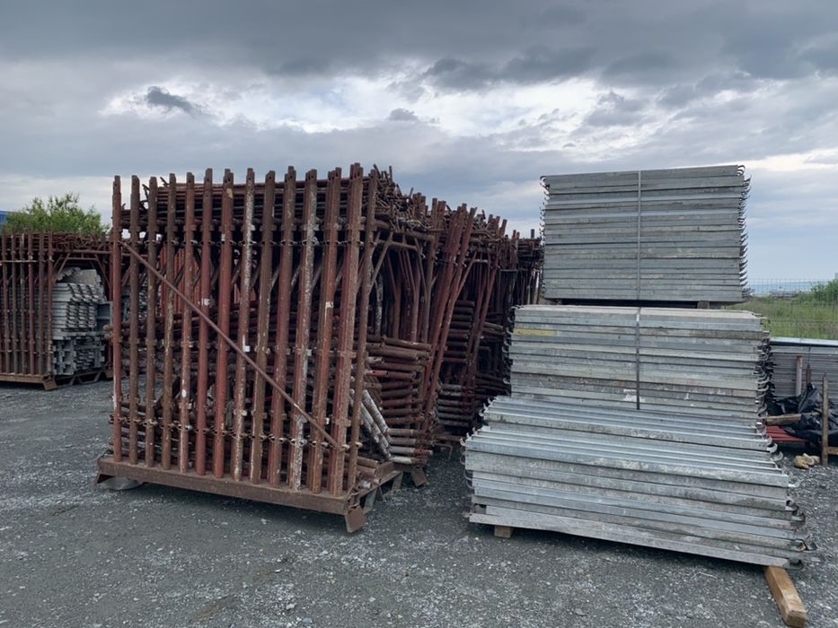 Schela metalica second disponibila la vanzare