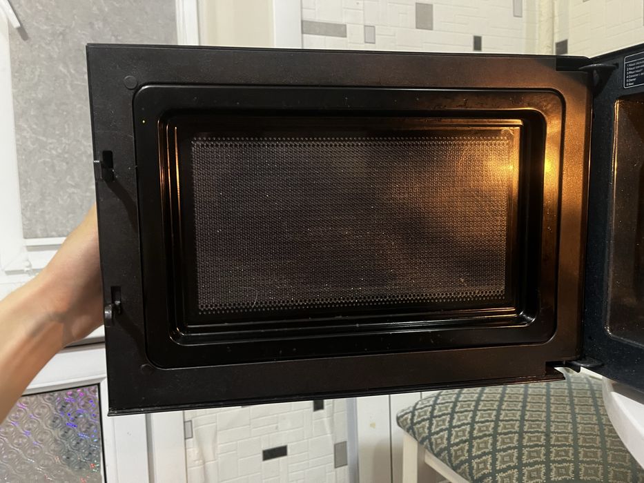 Продам микроволновку. Samsung.