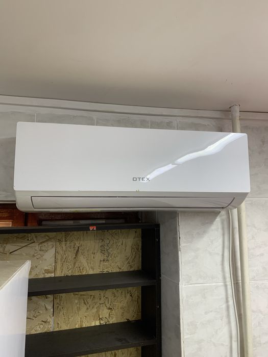 Продам кондиционеры,холодильники(витринные)