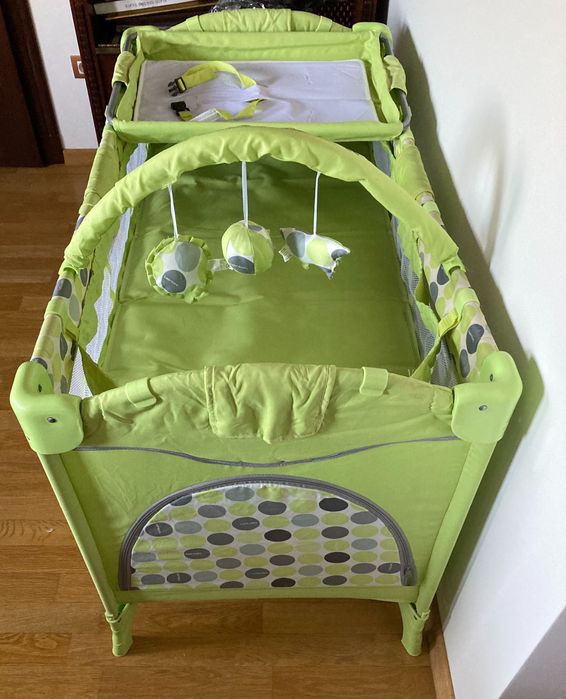 Детско сгъваемо легло Бертони