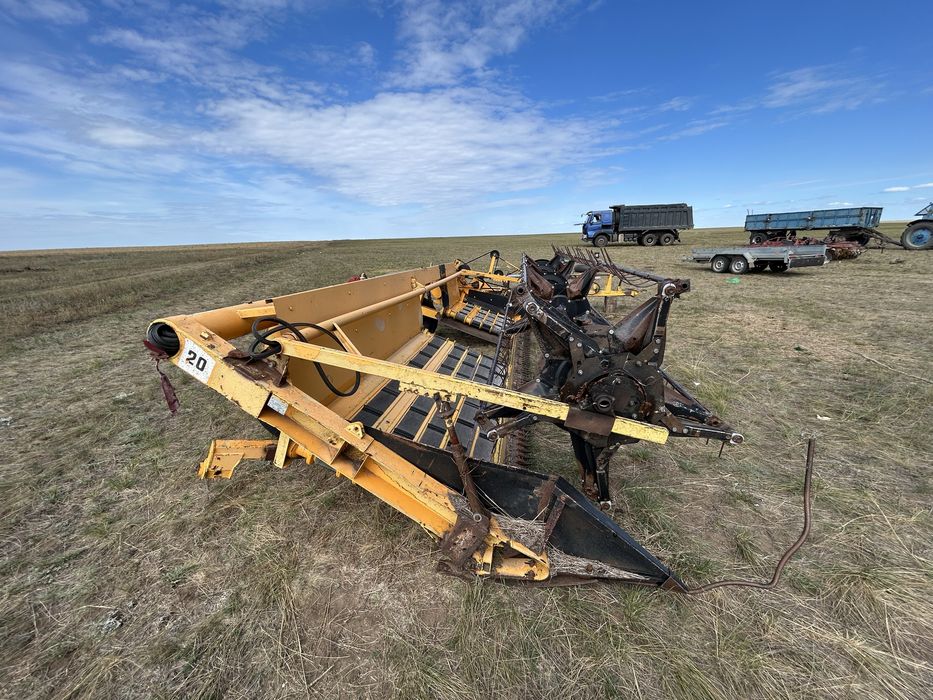 Продам прицепная жатка