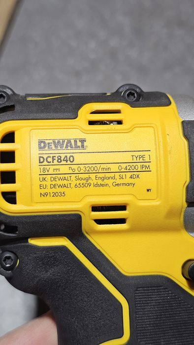 Dewalt nou DCF840 original !