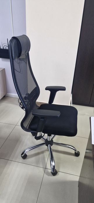 Б/у офисная мебель