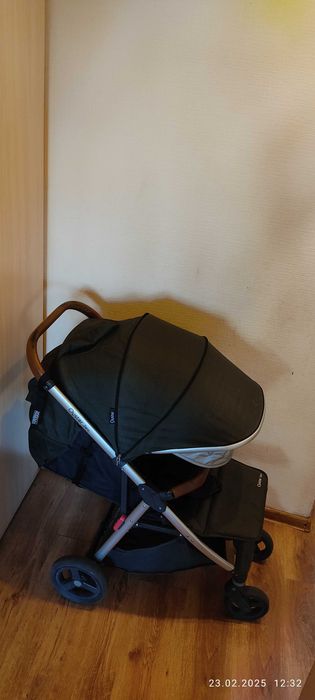 Oyster Zero Alpine Green: Прогулочная коляска