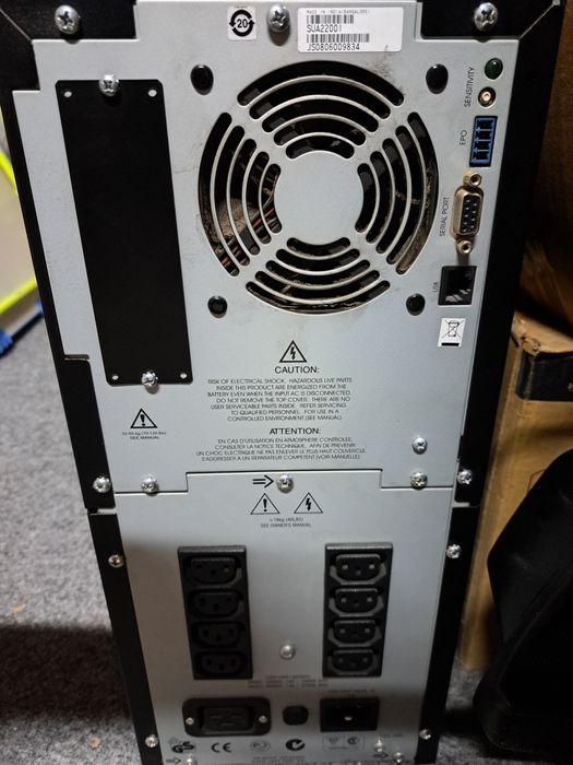 ИБП APC Smart-UPS 2200