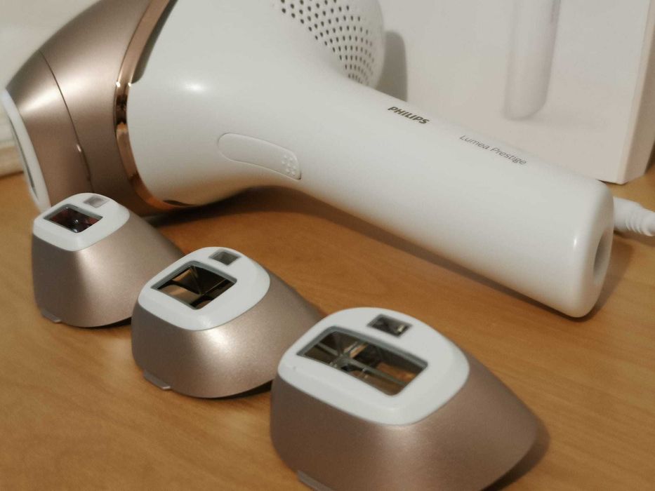Epilator IPL Philips Lumea Prestige BRI956/00