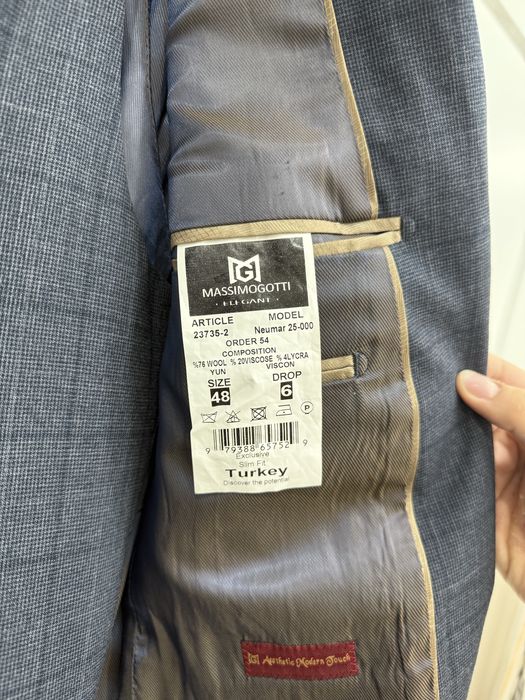 Продам тройку костюм