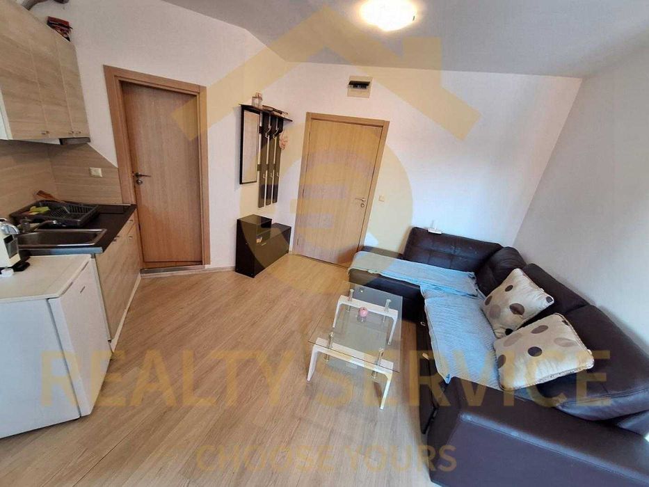Продава се Двустаен апартамент в к.к. Слънчев бряг - 50 кв.м за 1160 €/кв.м - Снимка #3