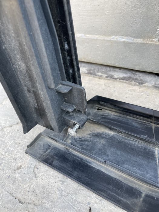 Корпус радиаторов на BMW E60 БМВ Е60