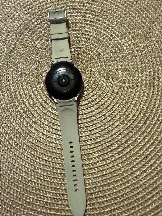 Samsung Galaxy Watch4 Classic BT-SMR890