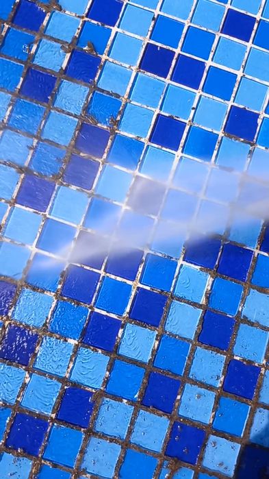 Чистка, уборка, мойка бассейнов, строительство, ремонт.