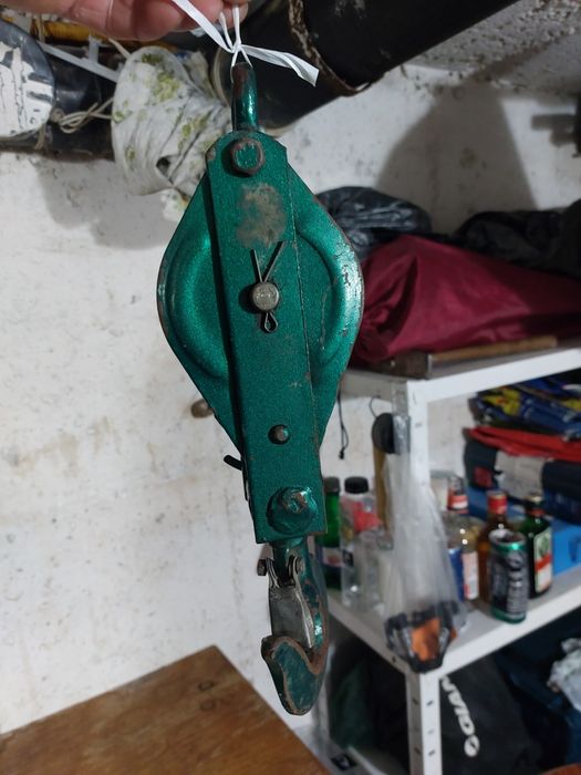 Vând scripete pt ridicat