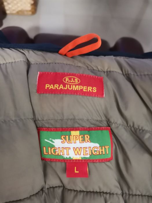 Vand haina PARAJUMPERS de dama marimea L