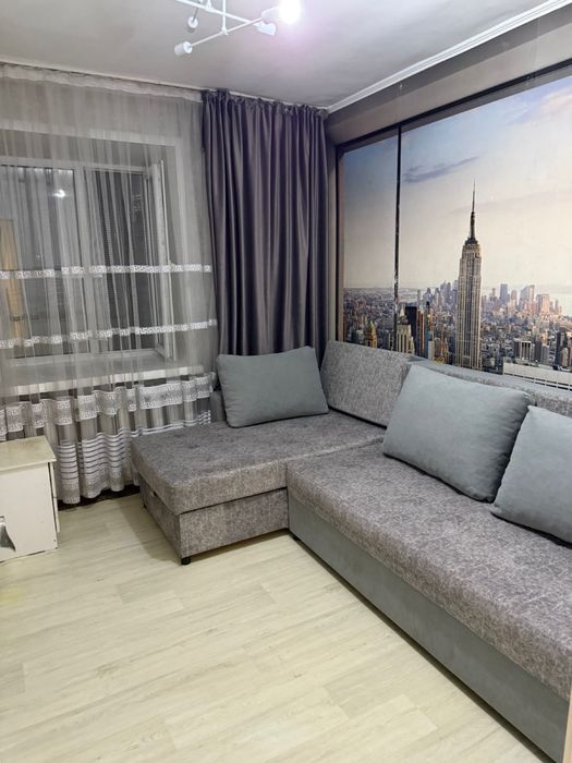 Продам 4 комнатную квартиру