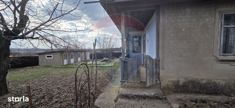 Casă / Vilă cu 4 camere de vânzare