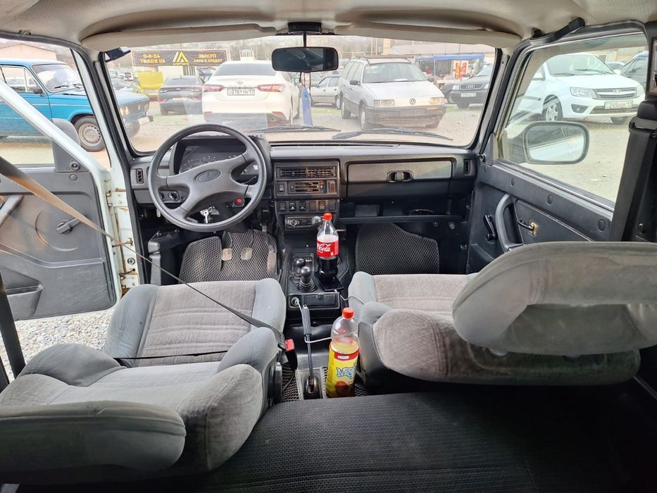 Продается Нива срочно в Шымкенте