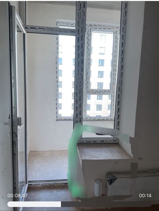 Продам дверь балконную