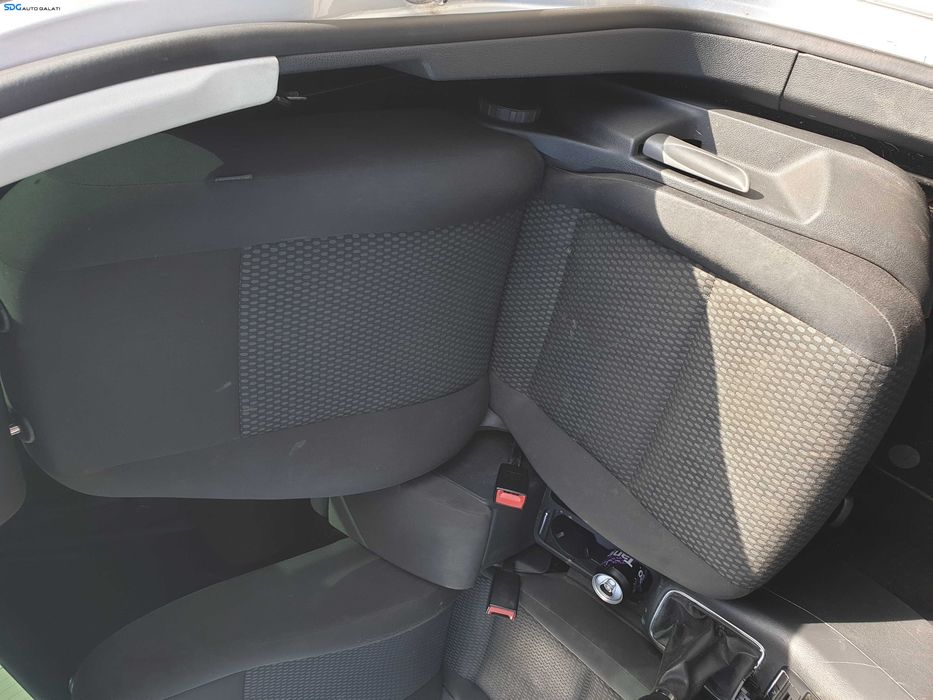Interior Textil Scaun Scaune Fata Stanga Dreapta FARA Incalzire si Bancheta Spate cu Spatar Volkswagen Tiguan NFL Non Facelift 2007 - 2011 [K0475]