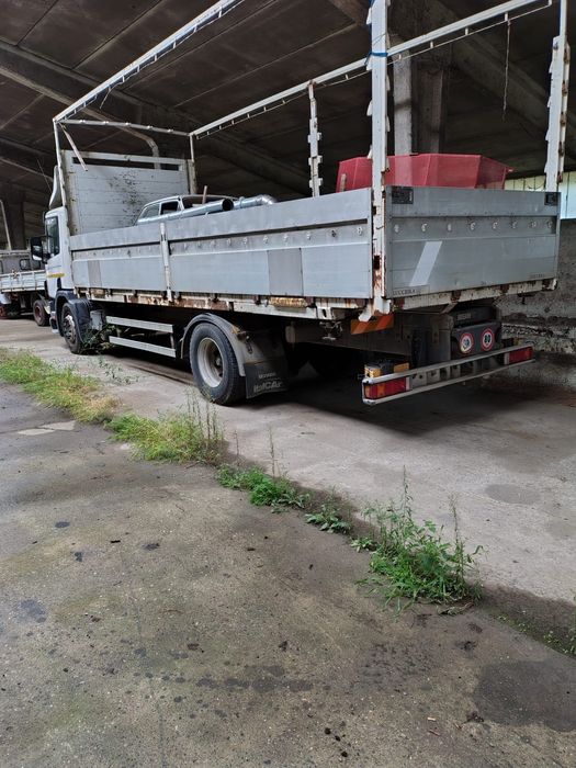 Camion Scania 94D 260 case mobili