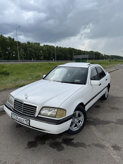 Продам Мерседес C230компрессор