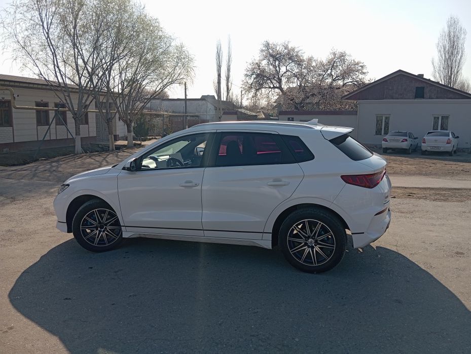 BYD E2 Luxury 2023 йил