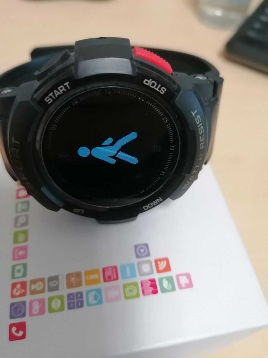 Смарт часовник Smartwatch F6