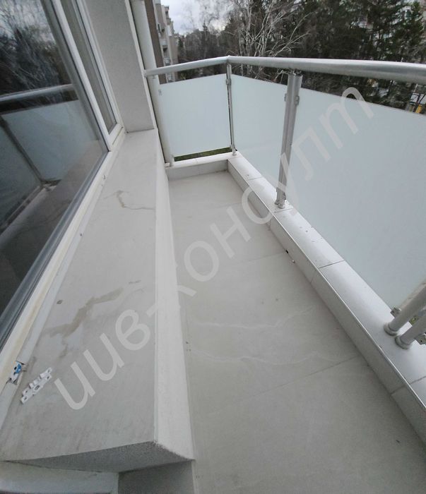 Тристаен апартамент в саниран блок, широк център гр. Велико Търново