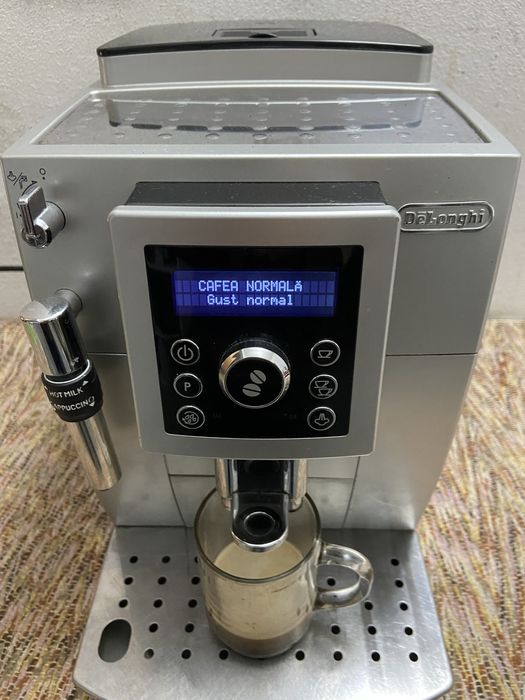 Espresor cafea Delonghi cu meniu in limba romana