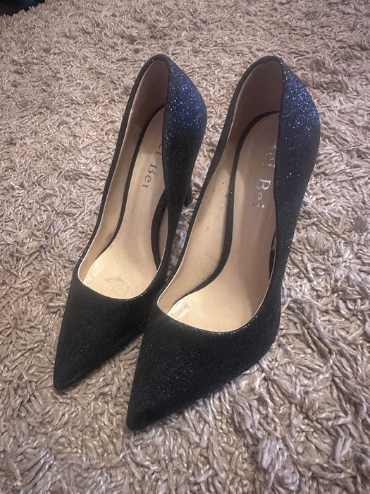 Pantofi negrii cu sclipici Bei Bei