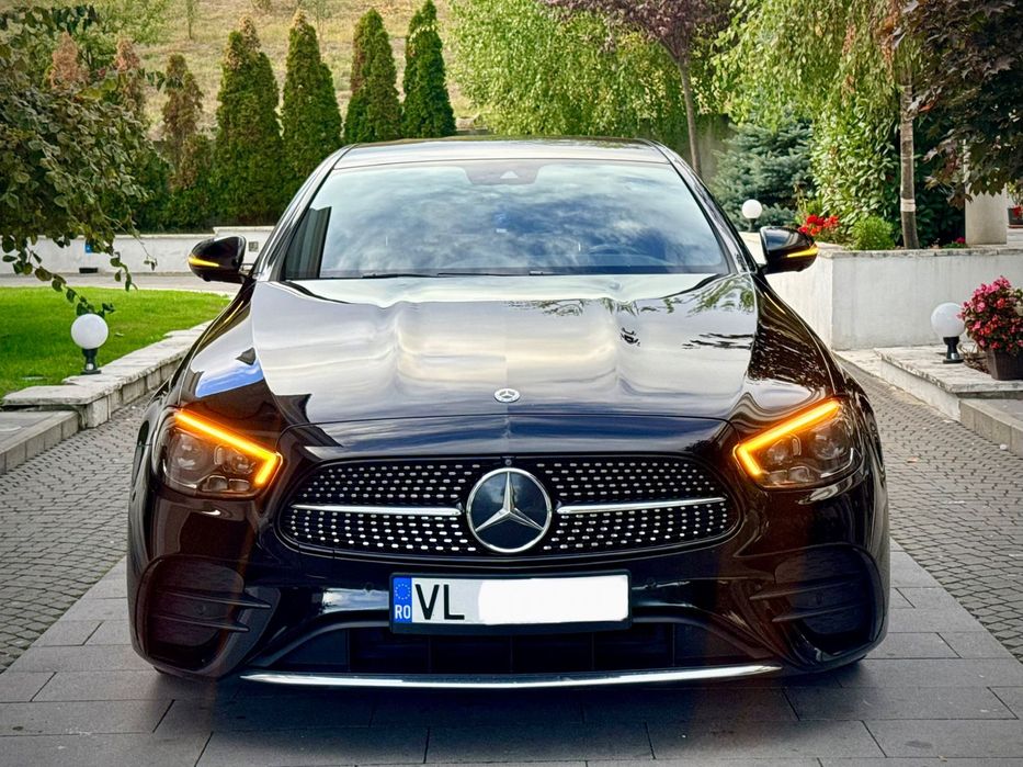 Mercedes-Benz E Mercedes Benz E220d AMG Package - Facelift! Proprietar