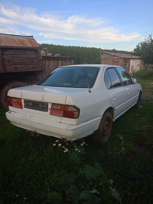 Продаю nissan primera p10