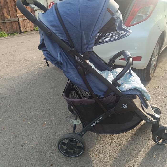 Детская коляска .