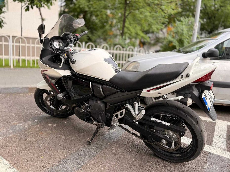 Motocicleta Suzuki Gsx650f 2010 Gume noi schimb