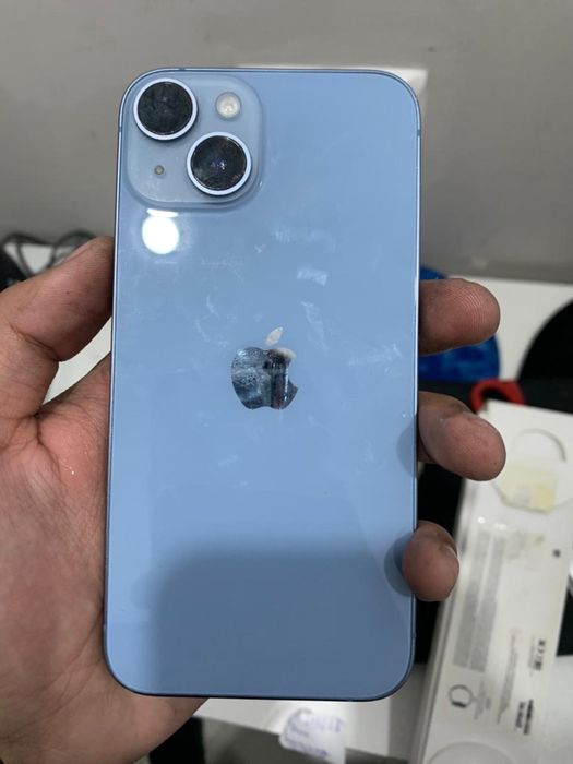 Продаётся Айфон 14 128гб, ёмкость 84