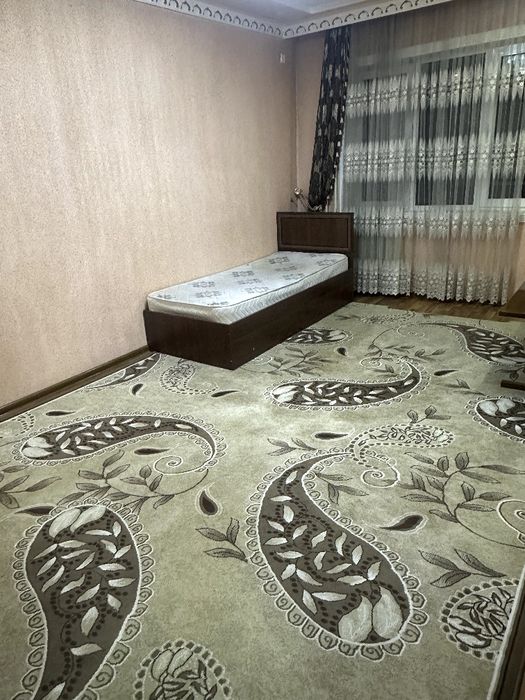 Ijaraga 4 xona uy beriladi uzoq muddatga