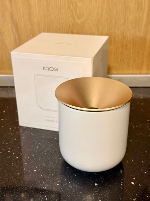 Керамичен контейнер IQOS в бял цвят