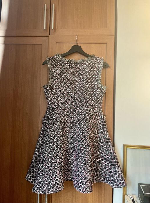 Продам платье, размер S